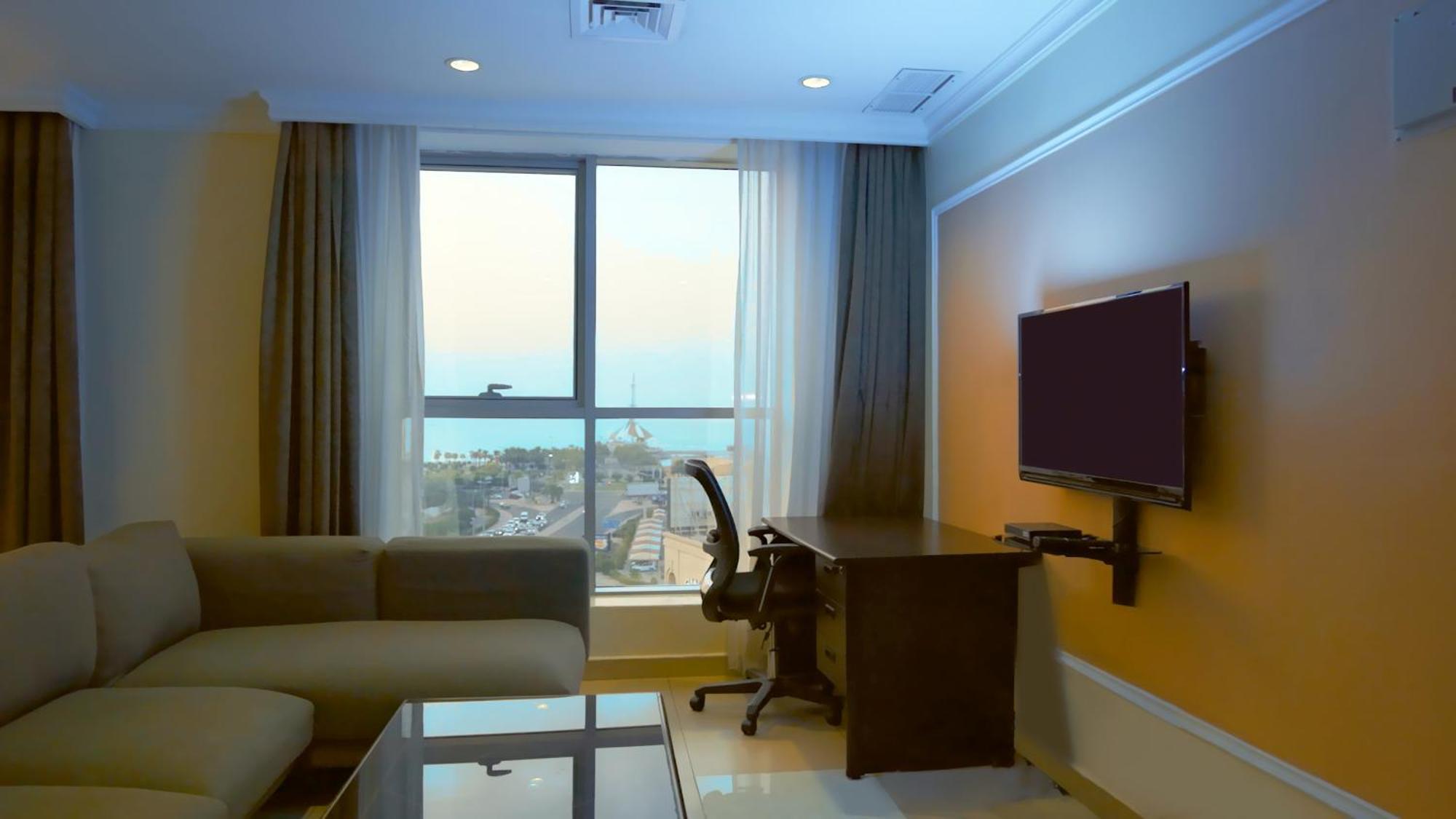Laguna Hotel Suites Kuwait City Exterior foto